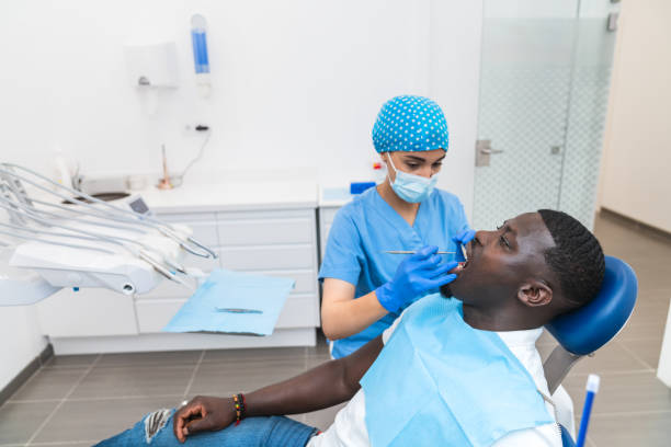 Best Emergency Treatment for Toothache in Lake Camelot, WI